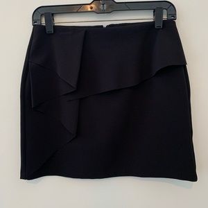 Zara mini skirt in black size 2